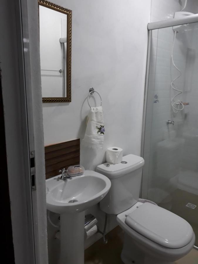 Casa Uira Em *
